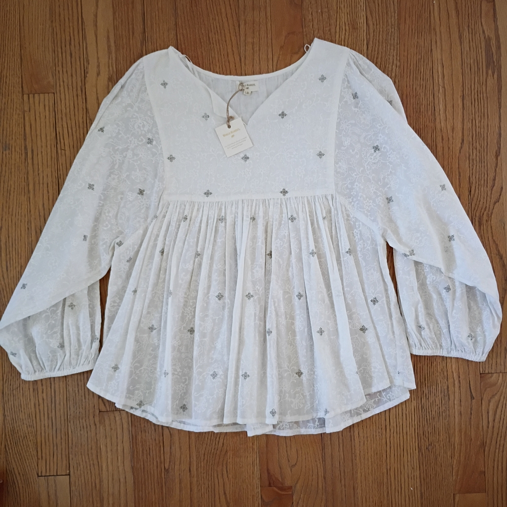 NWT! Cost Plus World Market White Blouse with Gray Accents Size X/XL